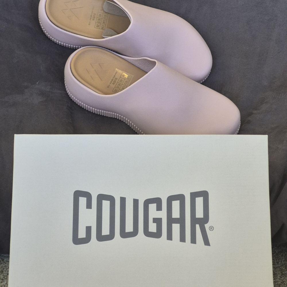 Cougar Women's Pink Slip-On Shoes
